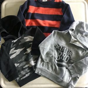 SOLD!! 3 Boys sweaters/hoddies 12-18 Months